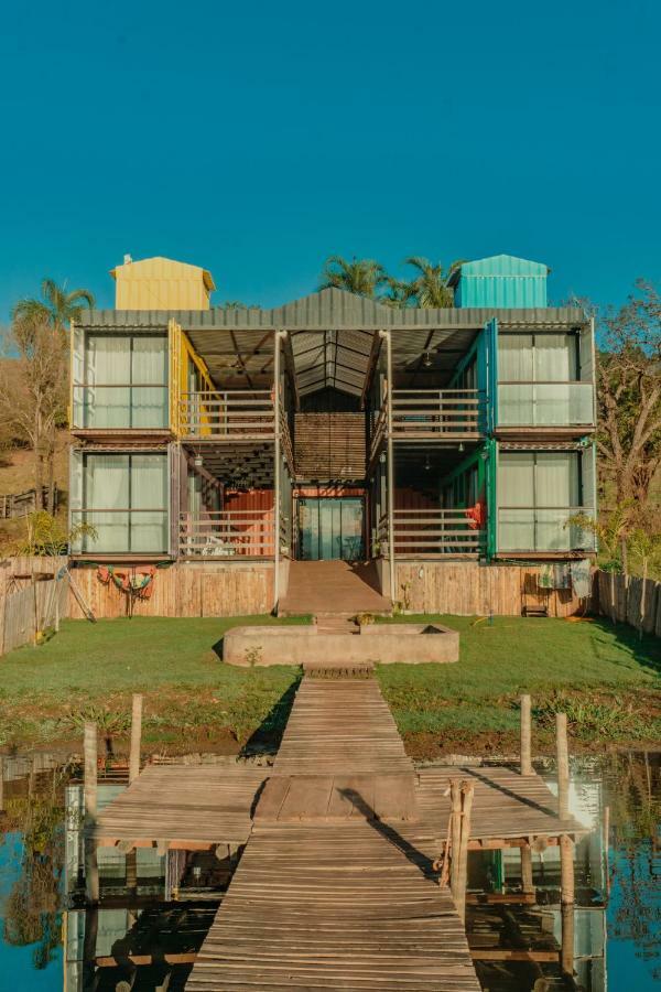 Villa Container Lodge Capitólio المظهر الخارجي الصورة